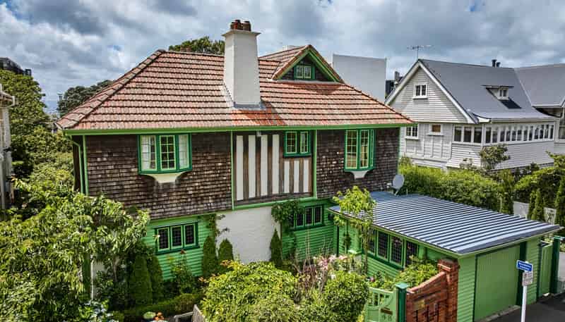 48 Hobson Street, Thorndon