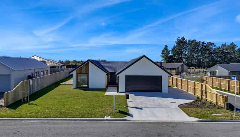31 Greig Crescent, Amberley