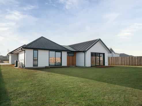 31 Greig Crescent, Amberley