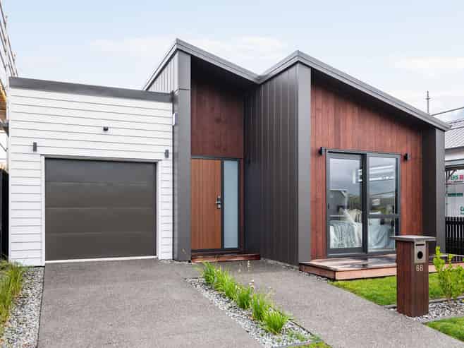 68 Overton Street, Rototuna North