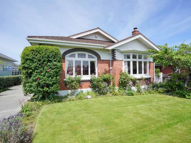 255 Herbert Street, Windsor