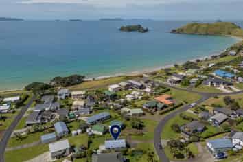 12 Thompson Place, Opito Bay