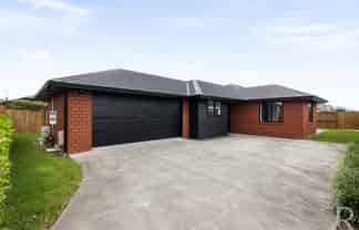 418 Warburton Crescent, Te Awamutu