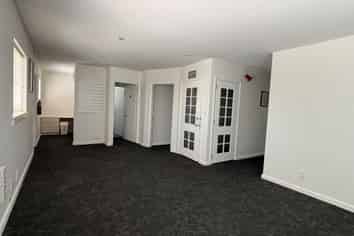 Strowan Consulting Rooms with carparking