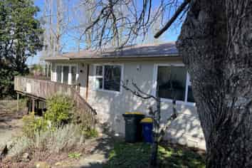 72 Fitzwater Place, Henderson