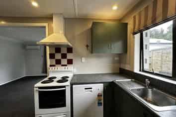 10 St Albans Street, Bradford