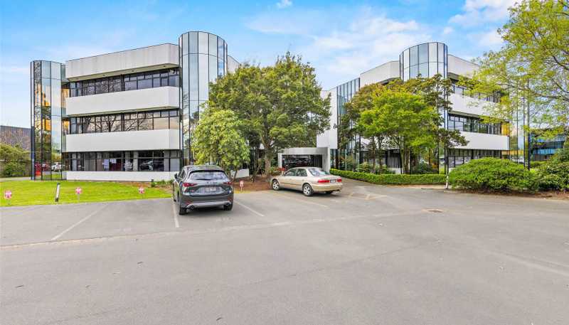  19 Sheffield Crescent, Burnside
