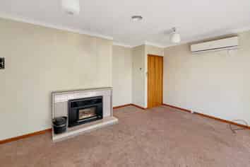 52 Beach Rd, Hampstead