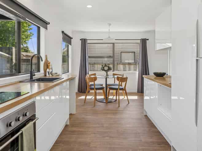 72 Blomfield Street, Pukehangi