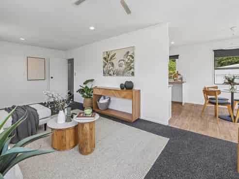 72 Blomfield Street, Pukehangi