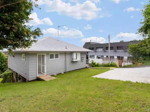 1/33 Rangatira Road, Birkdale