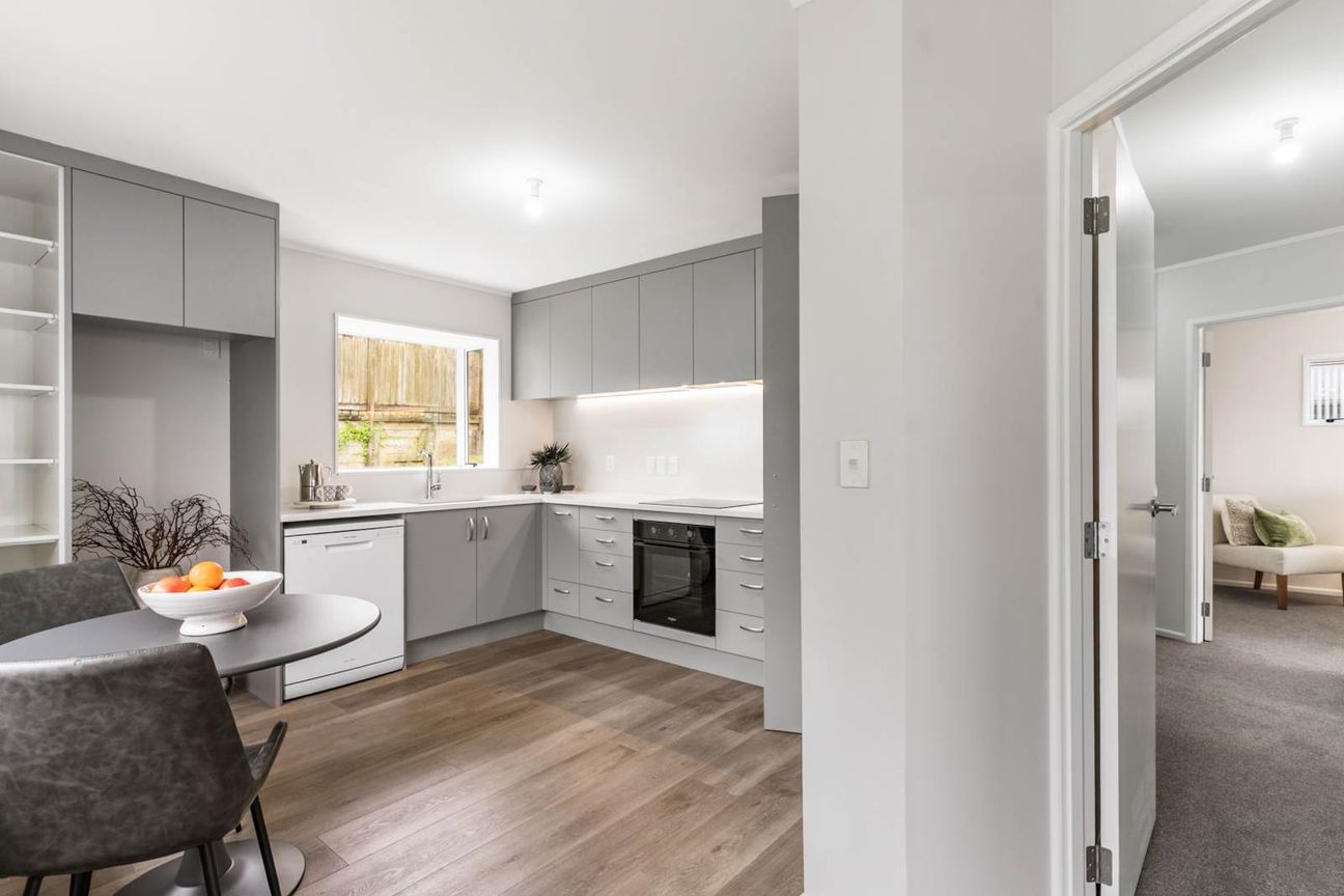 Tired of Townhouses & High Petrol Prices? - Widok 5