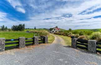 126 Toko Mouth Rd, Milton