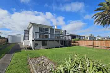 19 Battiscombe Terrace, Waitara