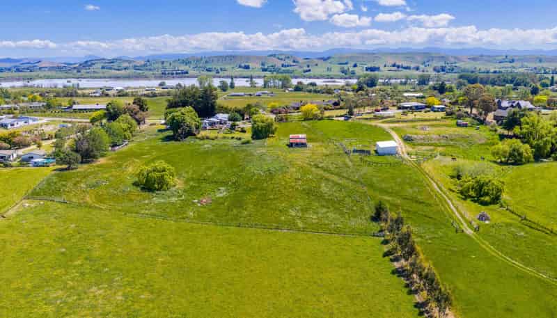 321A Porangahau Road, Waipukurau