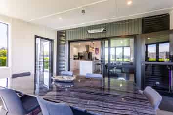 111 Grey Street, Woodville