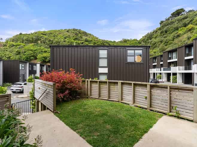 35 Rua Kai Way, Brooklyn