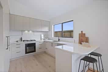 22 Oneone Street, Cambridge