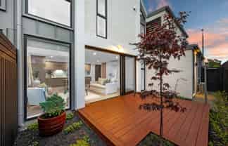 2/100 Innes Road, Saint Albans