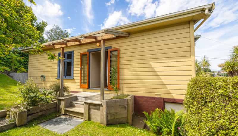 10 Bridge Street, Clyde Hill