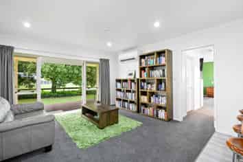 99 Robson Road, Ngahinapouri