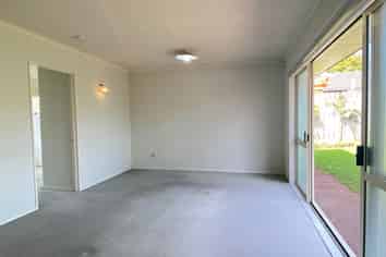 17 Princeton Parade, Albany