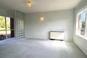 17 Princeton Parade, Albany