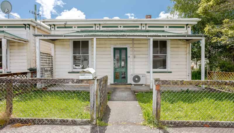 17 Allardice Street, Dannevirke