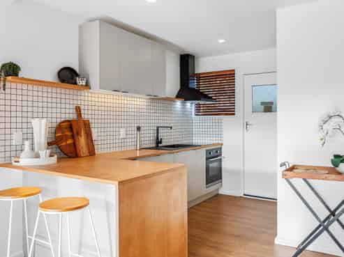 2/8 Sylvan Street, Hillmorton