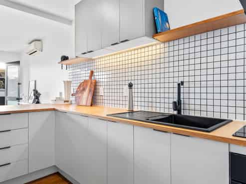 2/8 Sylvan Street, Hillmorton