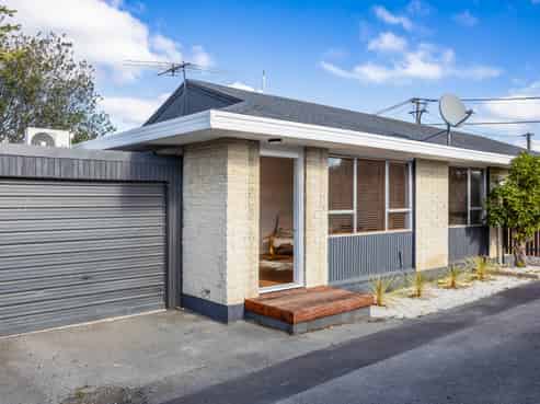 2/8 Sylvan Street, Hillmorton