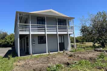 300 State Highway 16, Kumeu