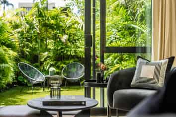 2/37 Glen Atkinson Street, St Heliers