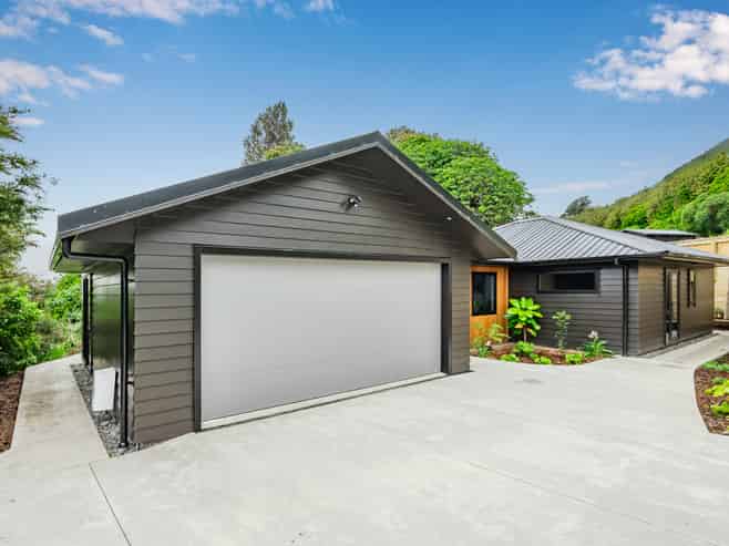 174 Winara Avenue, Waikanae