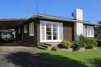 10 Quona Avenue, Mount Roskill