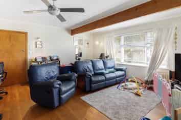 10 Quona Avenue, Mount Roskill