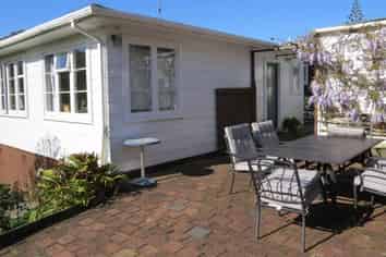 10 Quona Avenue, Mount Roskill