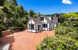 23 Woodside Terrace, Andersons Bay