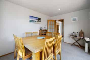 23 Woodside Terrace, Andersons Bay