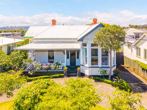 12 Campbell Street, Whanganui Central