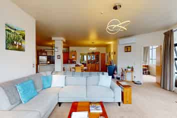 9/125 Thorndon Quay, Thorndon