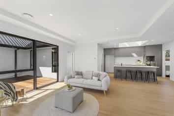 14 Lorenzos Lane, Halswell