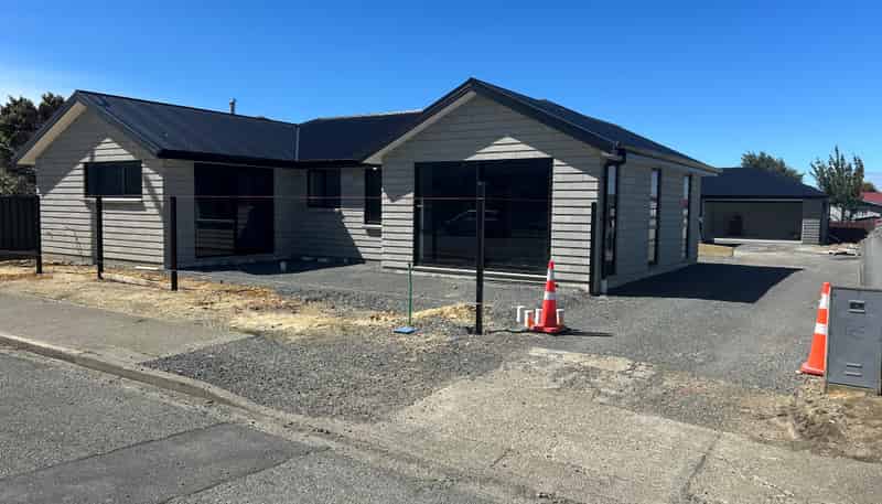 97 John Street, Heidelberg