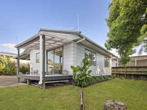 29B Henderson Crescent, Parkvale