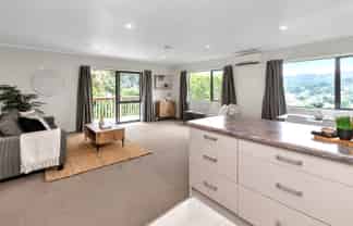 17A Tikorangi Place, Morningside