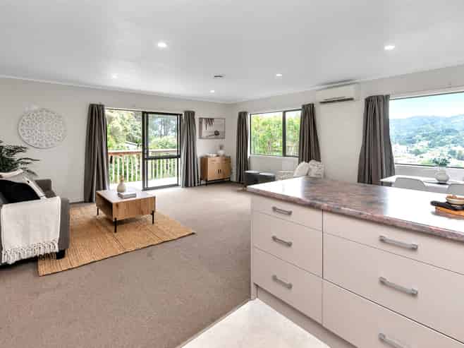 17A Tikorangi Place, Morningside