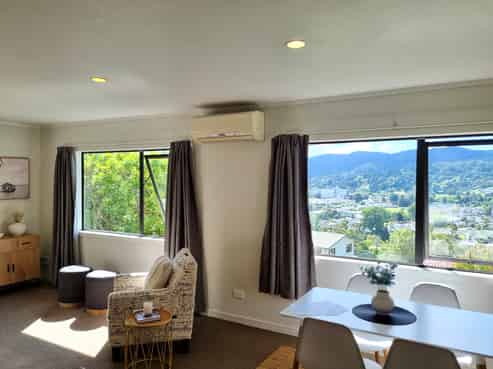 17A Tikorangi Place, Morningside