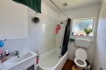 2/8 Hooker Place, Papatoetoe