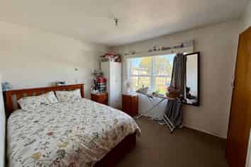 2/8 Hooker Place, Papatoetoe