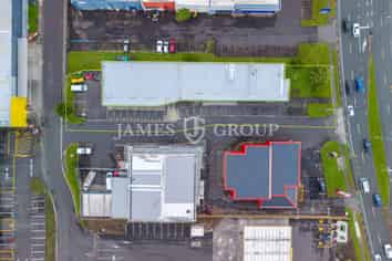 Freehold Cavendish Commercial Crowd Pleaser